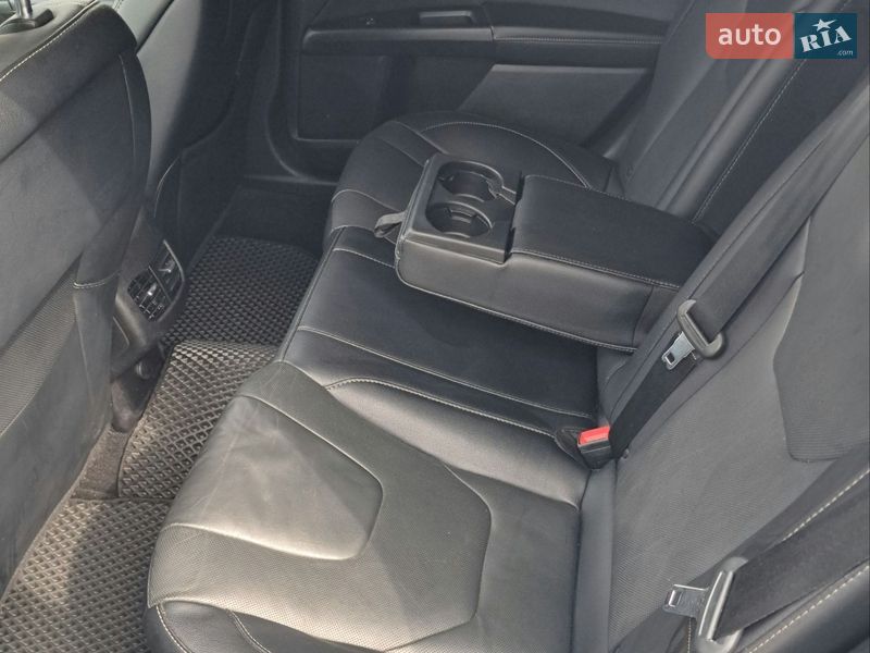 Седан Ford Fusion 2019 в Киеве фото 29 Седан Ford Fusion 2019 в Киеве