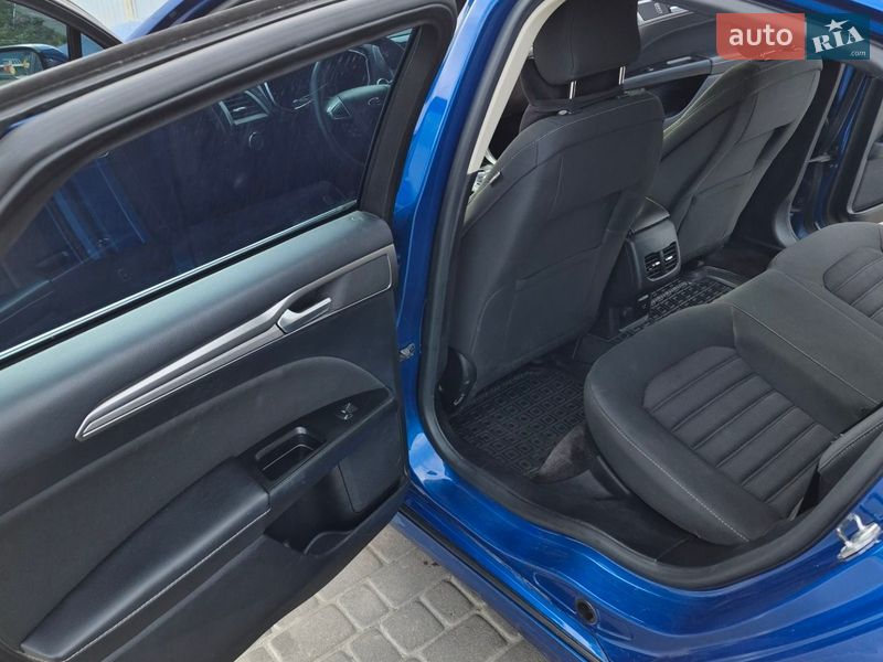 Седан Ford Fusion 2017 в Киеве фото 11 Седан Ford Fusion 2017 в Киеве