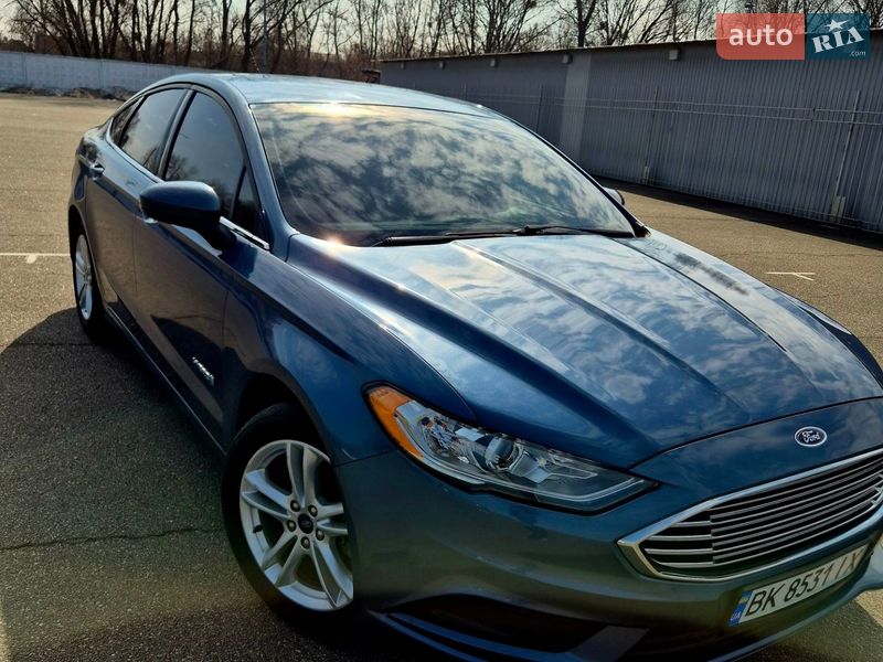 Седан Ford Fusion 2018 в Киеве фото 6 Седан Ford Fusion 2018 в Киеве