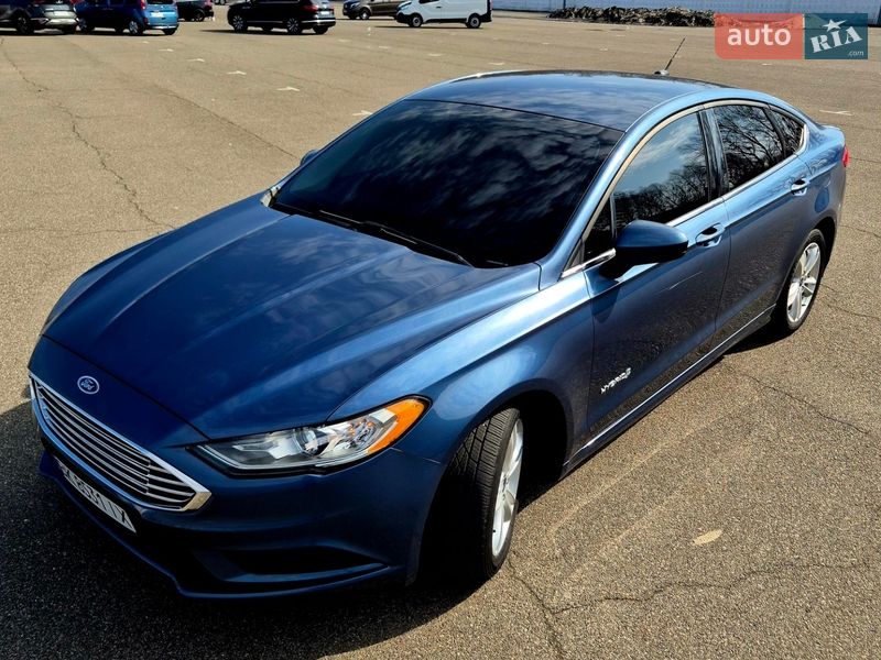 Седан Ford Fusion 2018 в Киеве фото 9 Седан Ford Fusion 2018 в Киеве