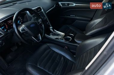 Седан Ford Fusion 2013 в Николаеве