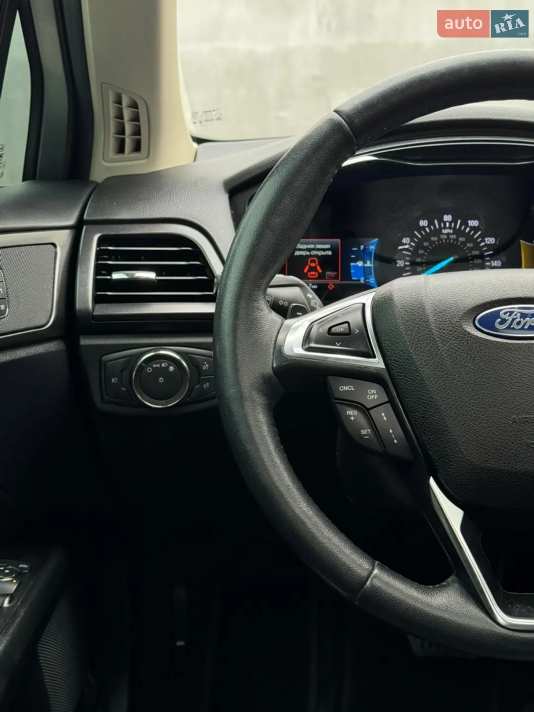 2020 Ford Fusion - мініатюра 30