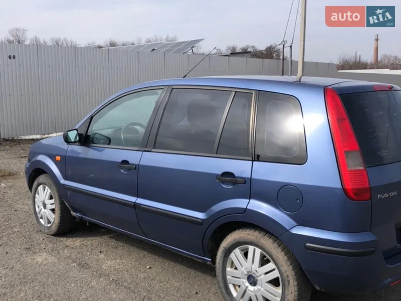 Ford Fusion 2005 VIN WF0UXXGAJU5A35232 фото оголошення 2 з 44