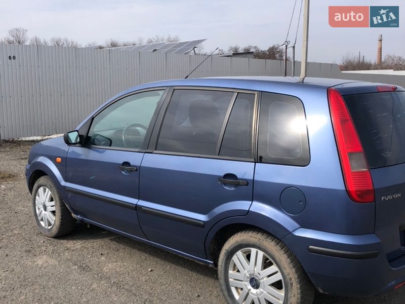 Хэтчбек Ford Fusion 2005 в Сумах