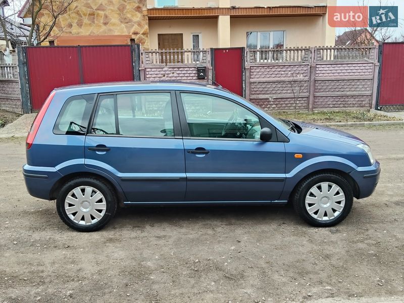 Хэтчбек Ford Fusion 2005 в Чернигове фото 11 Хэтчбек Ford Fusion 2005 в Чернигове