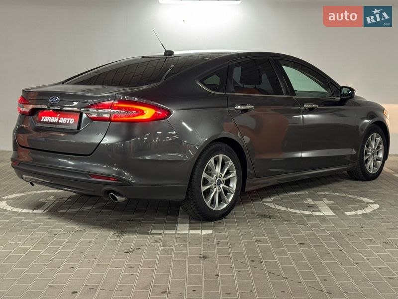 Седан Ford Fusion 2016 в Киеве фото 5 Седан Ford Fusion 2016 в Киеве