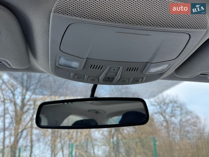 Седан Ford Fusion 2016 в Дрогобыче