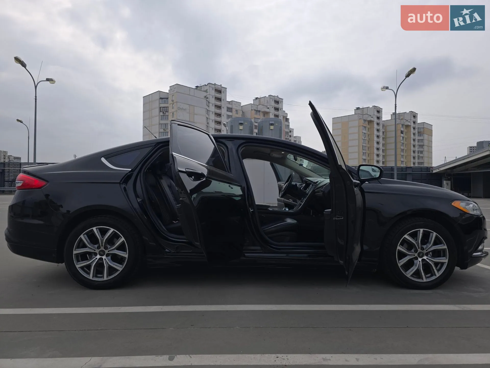 2016 Ford Fusion - мініатюра 27