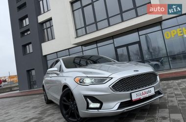 Седан Ford Fusion 2019 в Ивано-Франковске