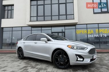 Седан Ford Fusion 2019 в Ивано-Франковске
