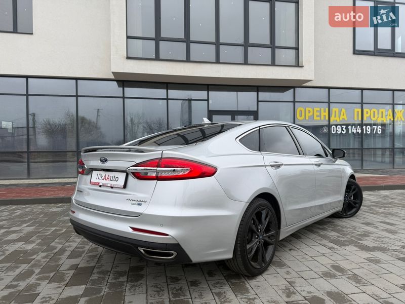 Седан Ford Fusion 2019 в Ивано-Франковске