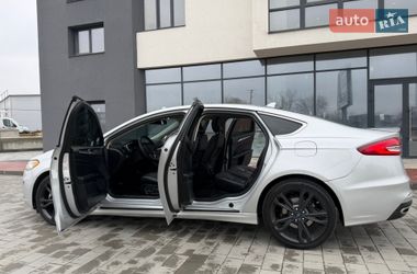Седан Ford Fusion 2019 в Ивано-Франковске