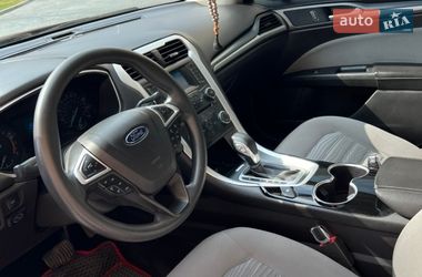 Седан Ford Fusion 2015 в Софиевской Борщаговке