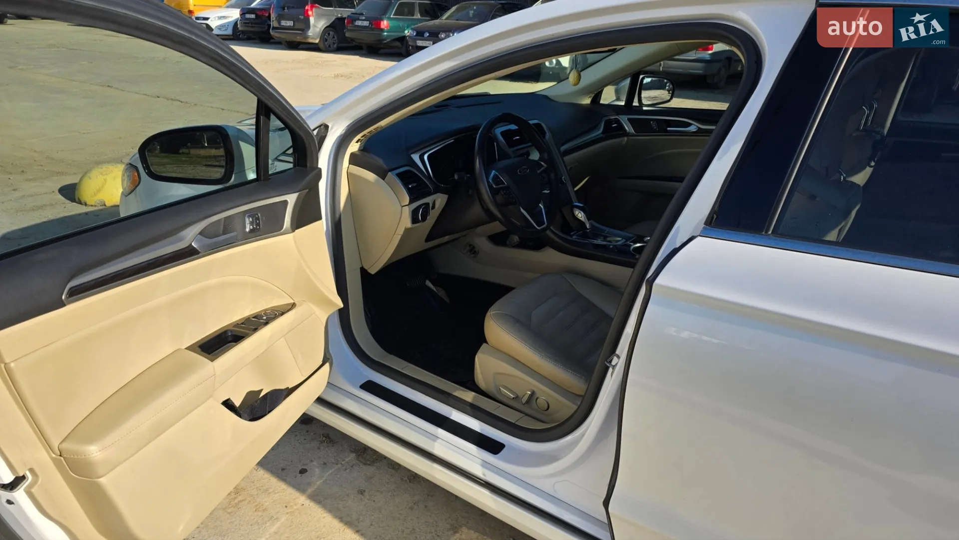 2013 Ford Fusion - мініатюра 16