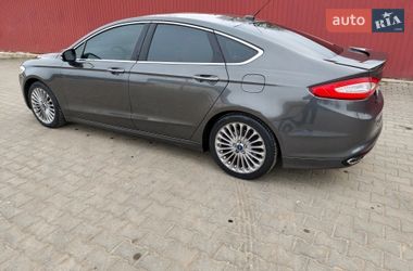 Седан Ford Fusion 2015 в Одессе