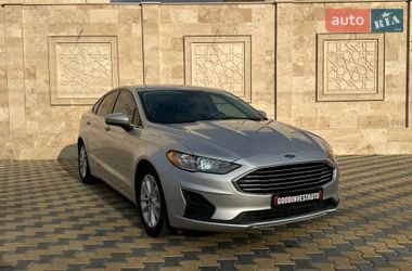 Седан Ford Fusion 2019 в Одессе