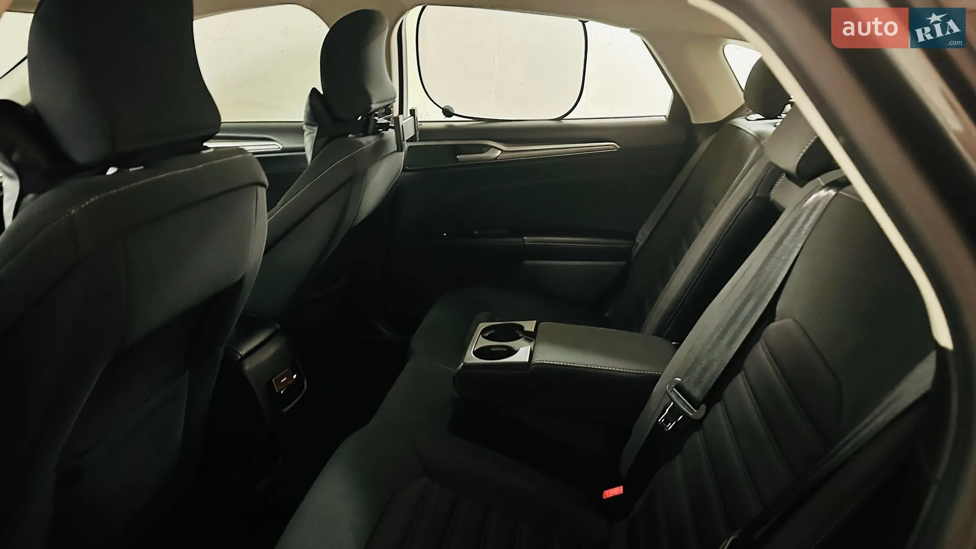 2016 Ford Fusion - мініатюра 18