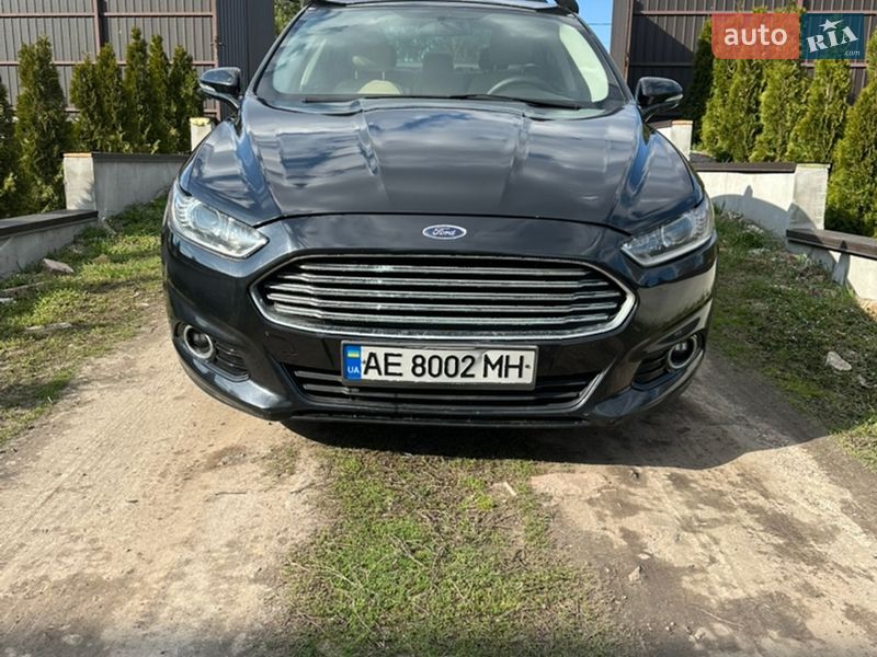Седан Ford Fusion 2014 в Львове