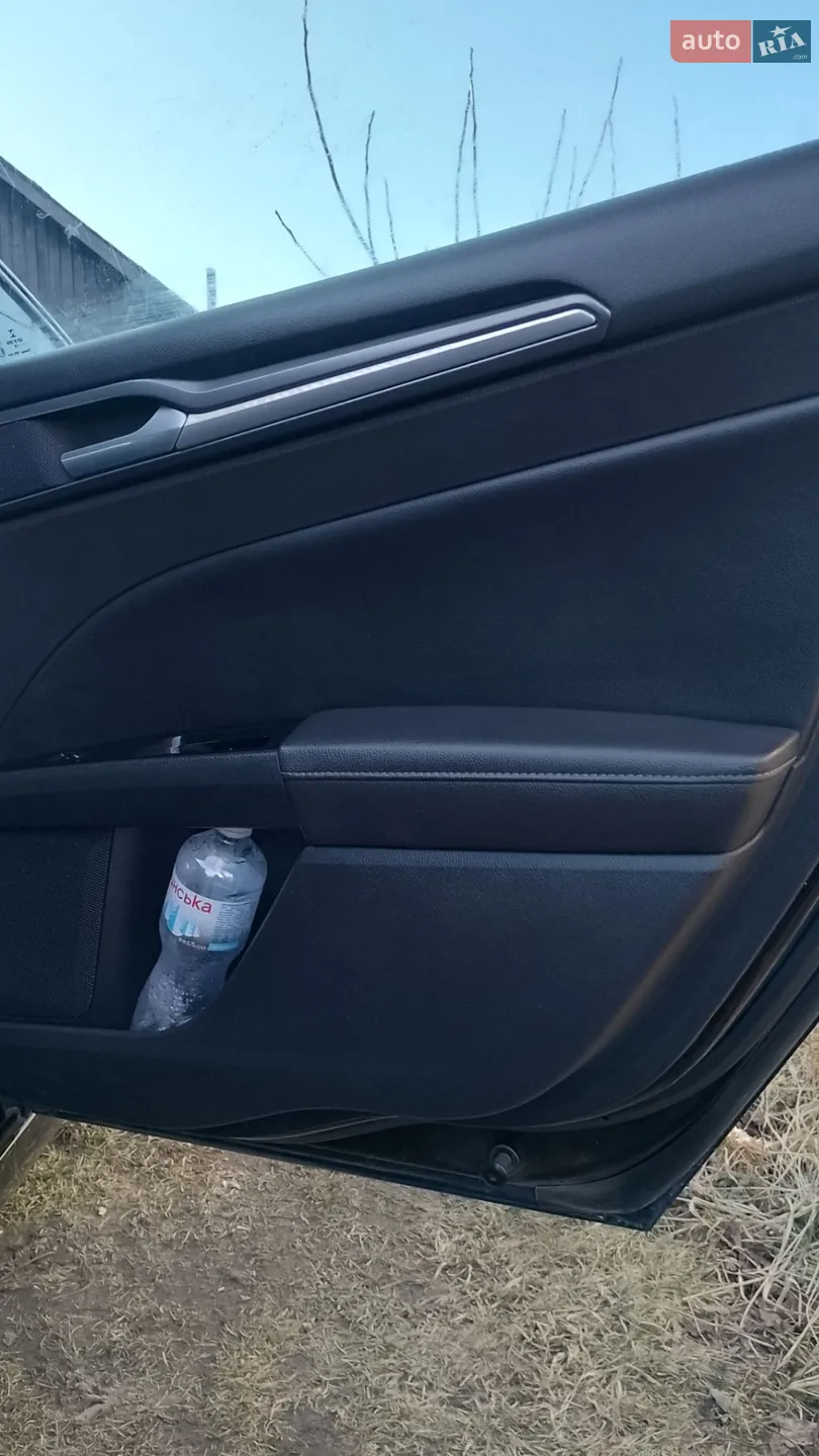2016 Ford Fusion - мініатюра 17