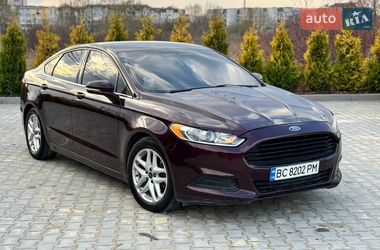 Седан Ford Fusion 2013 в Жовкве