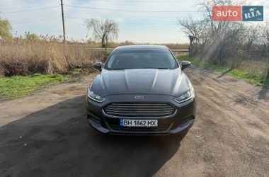 Седан Ford Fusion 2015 в Кривом Озере