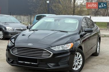 Седан Ford Fusion 2020 в Днепре