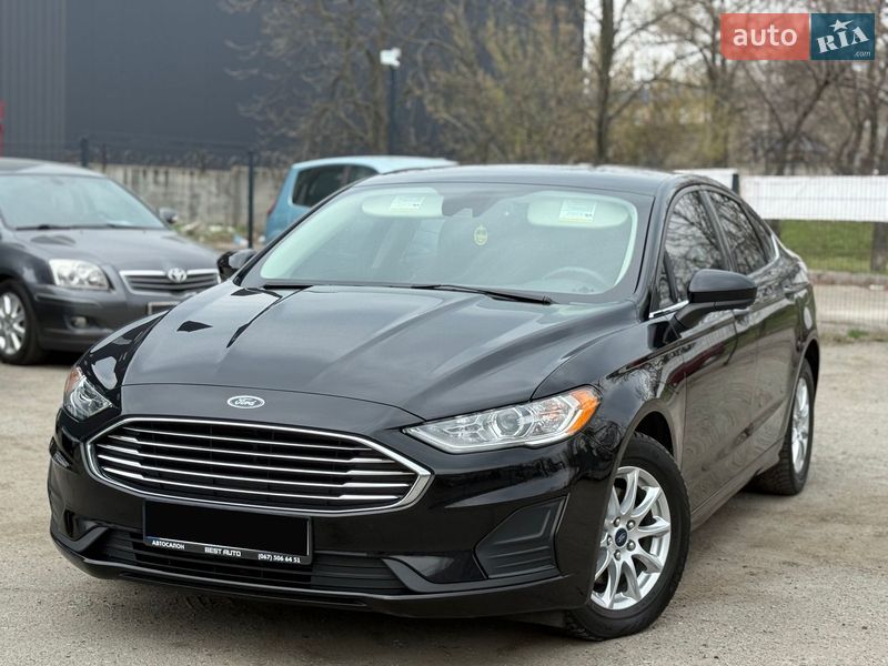 Седан Ford Fusion 2020 в Днепре