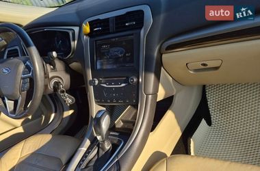 Седан Ford Fusion 2012 в Кривом Роге