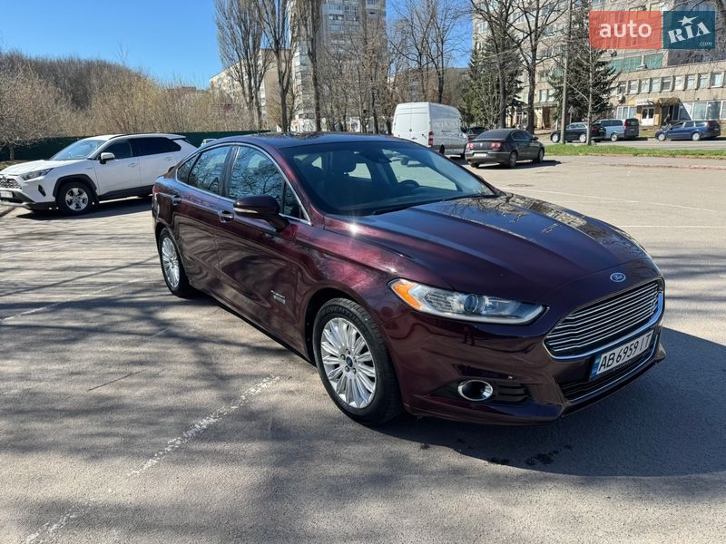 Седан Ford Fusion 2013 в Виннице