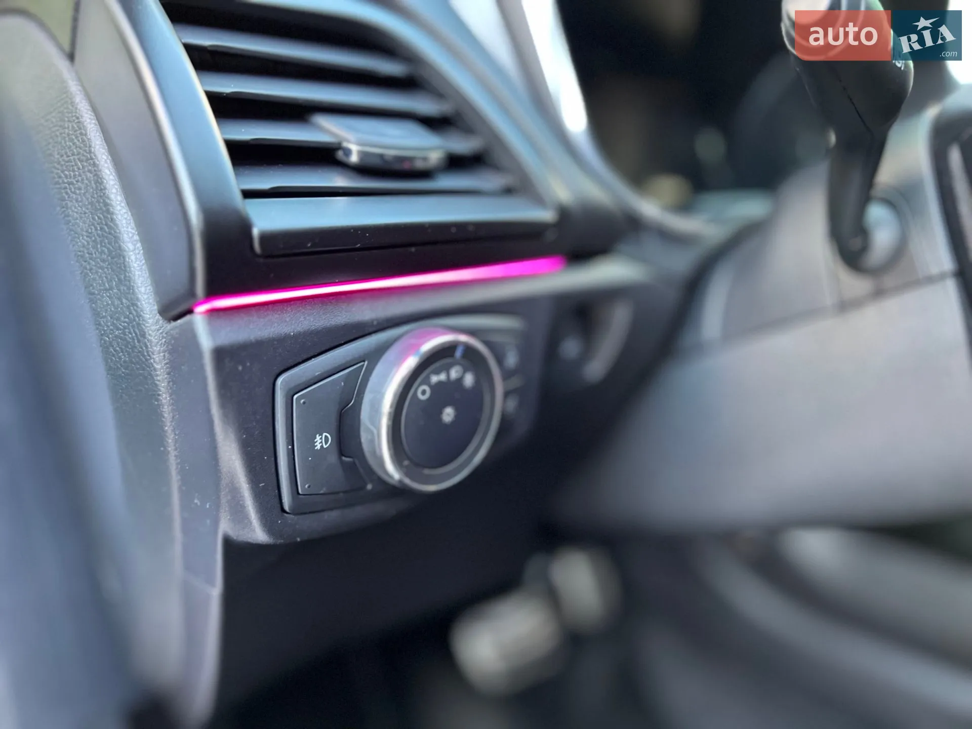 2016 Ford Fusion - мініатюра 38