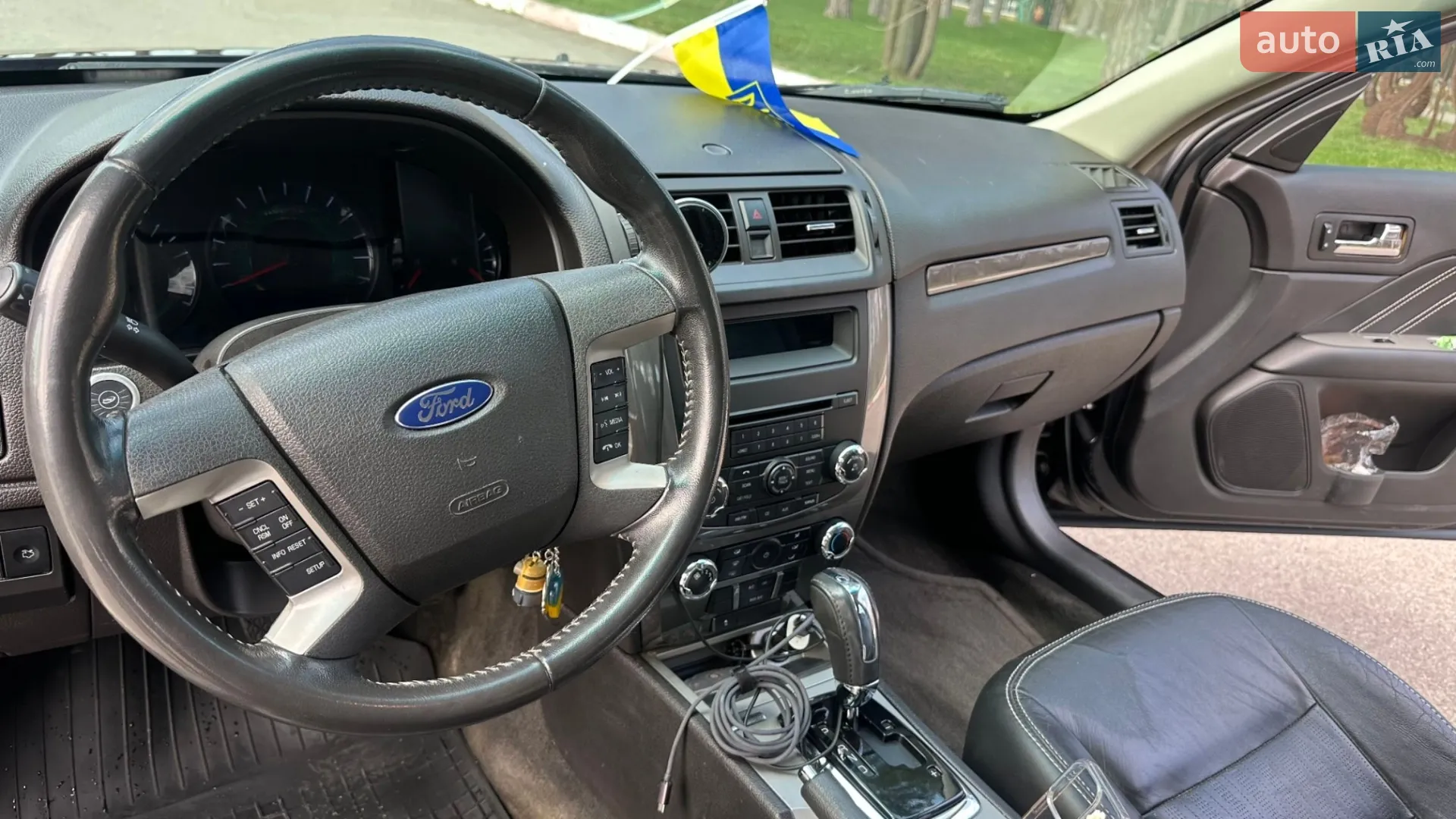 2010 Ford Fusion - мініатюра 8