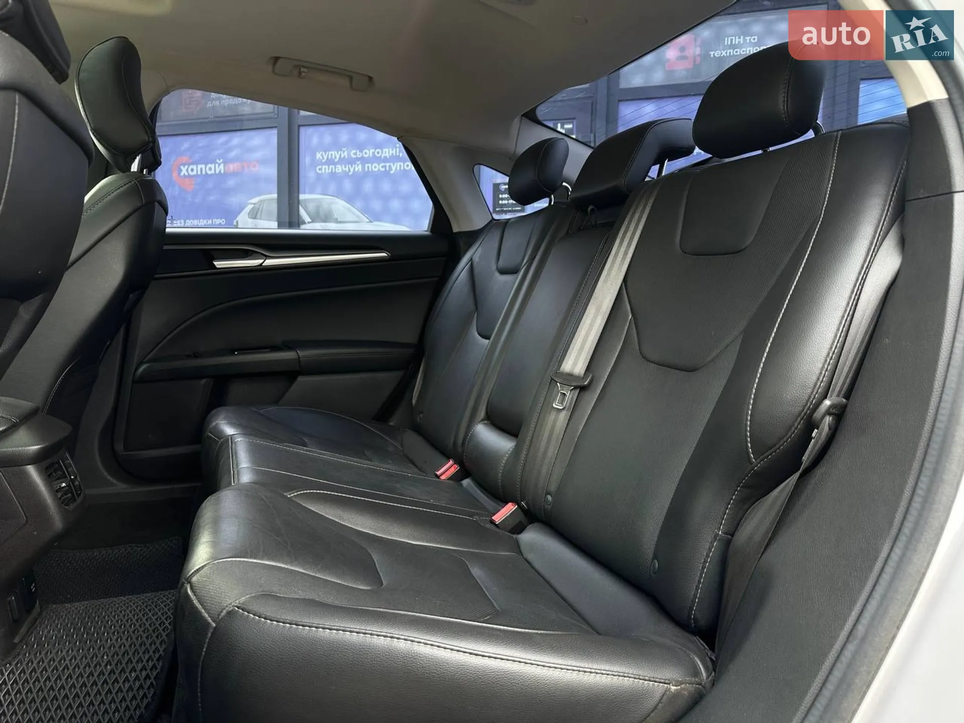 2016 Ford Fusion - мініатюра 19