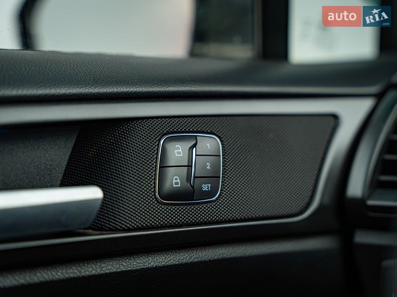 Седан Ford Fusion 2016 в Киеве фото 15 Седан Ford Fusion 2016 в Киеве