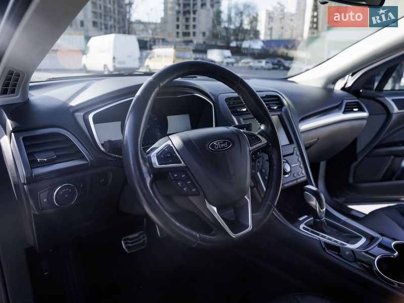 Седан Ford Fusion 2015 в Киеве