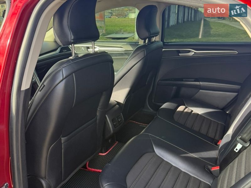 Седан Ford Fusion 2016 в Білій Церкві