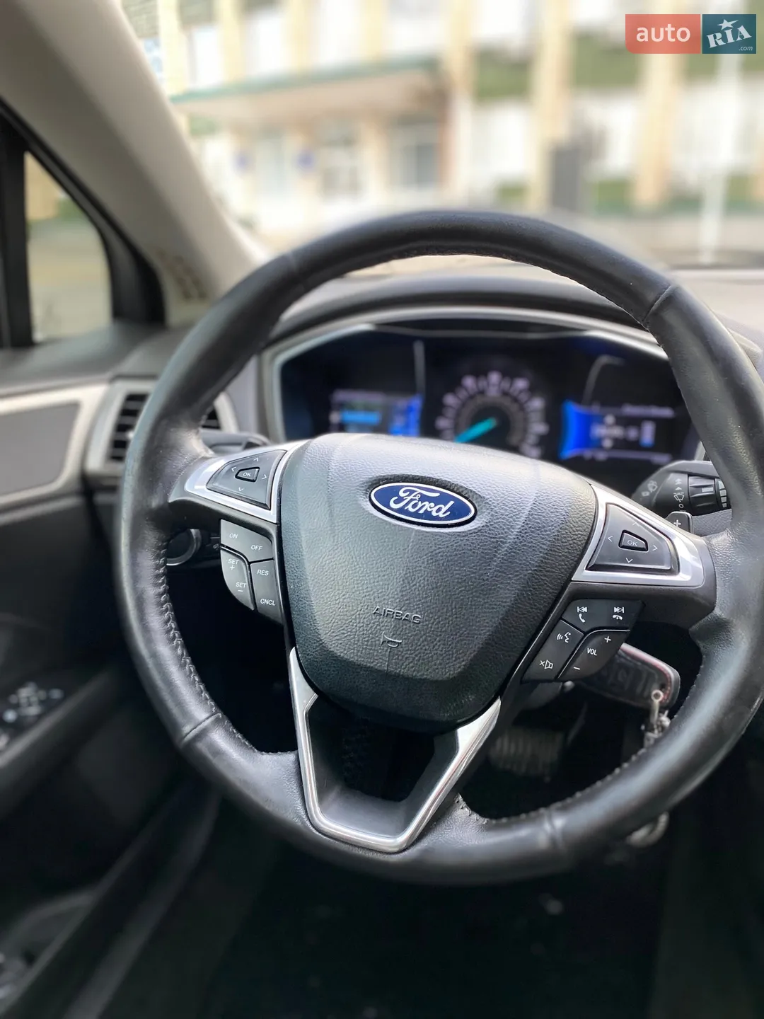 2013 Ford Fusion - мініатюра 24