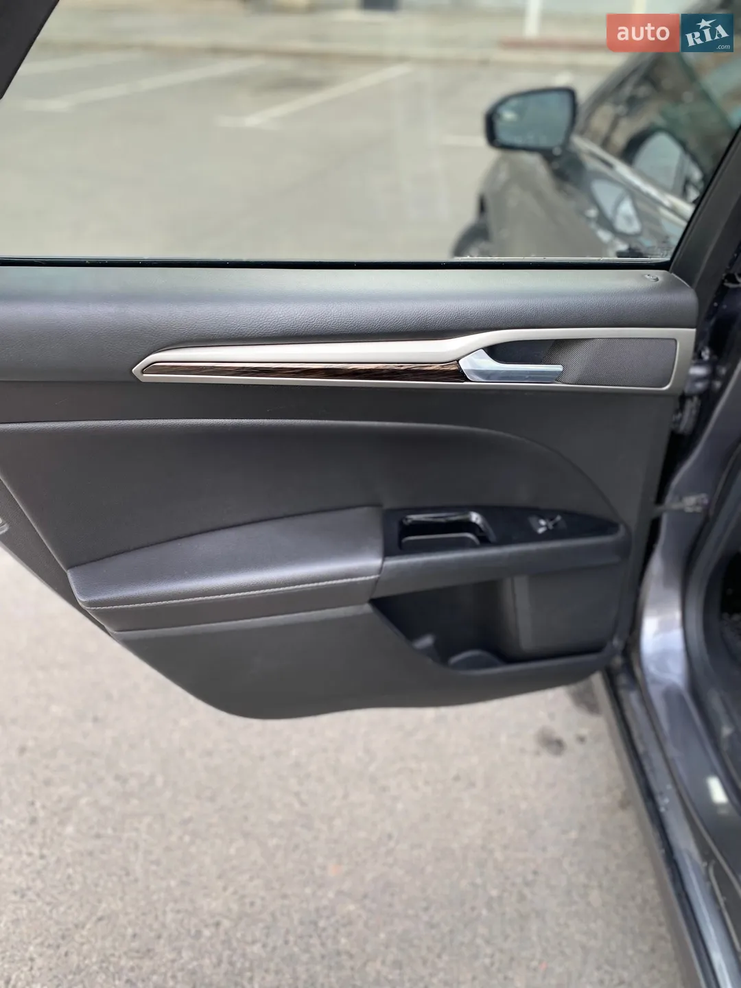 2013 Ford Fusion - мініатюра 32