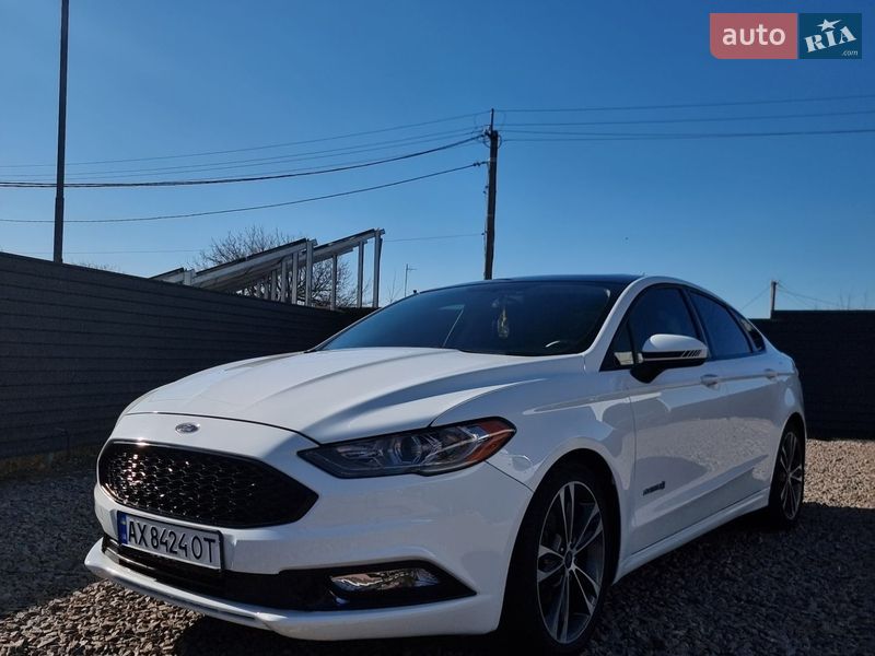 Седан Ford Fusion 2016 в Харькове