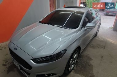 Седан Ford Fusion 2013 в Харкові