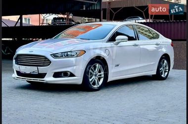 Седан Ford Fusion 2015 в Хмельницком