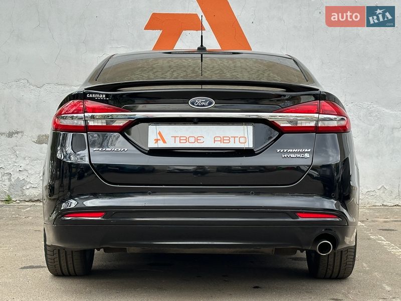 Седан Ford Fusion 2017 в Одесі