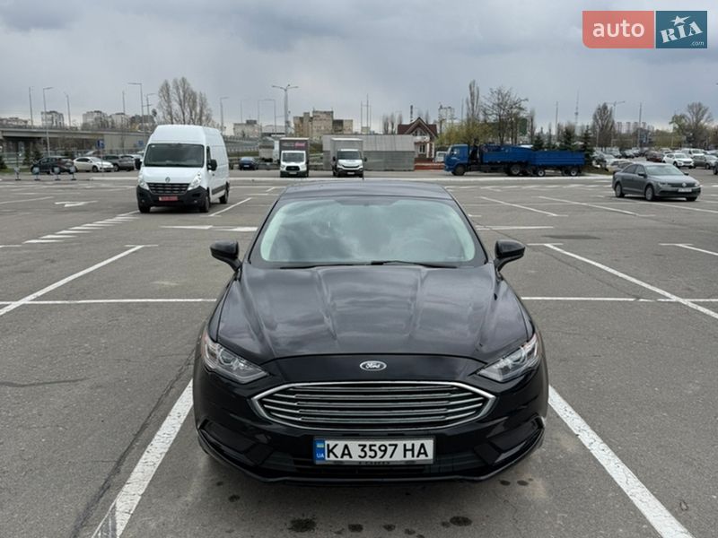 Седан Ford Fusion 2017 в Києві фото Седан Ford Fusion 2017 в Києві