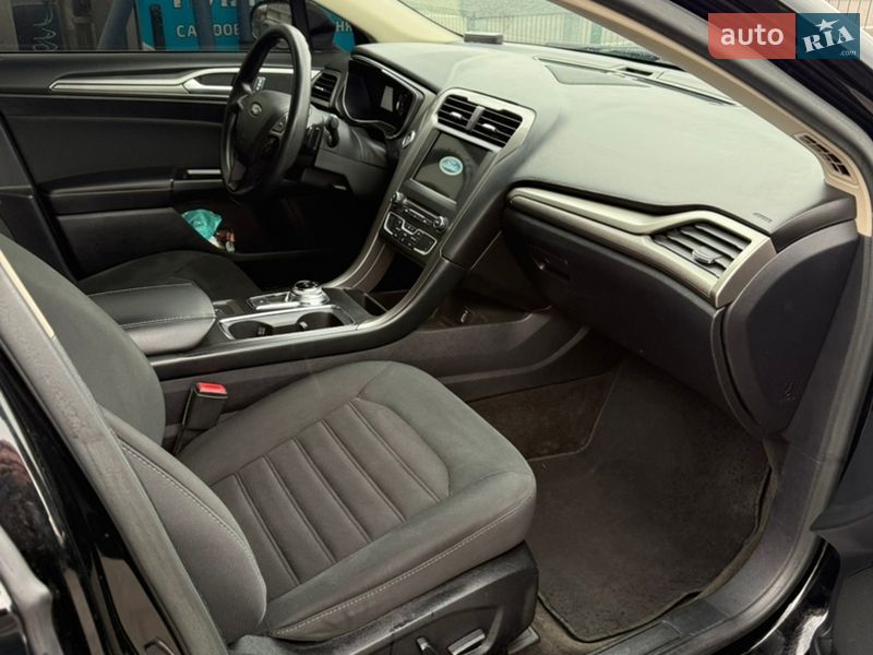 Седан Ford Fusion 2017 в Києві фото 2 Седан Ford Fusion 2017 в Києві
