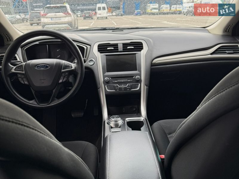 Седан Ford Fusion 2017 в Києві фото 15 Седан Ford Fusion 2017 в Києві