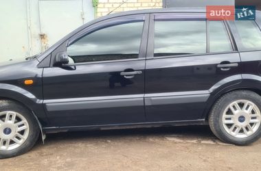 Хетчбек Ford Fusion 2008 в Львові