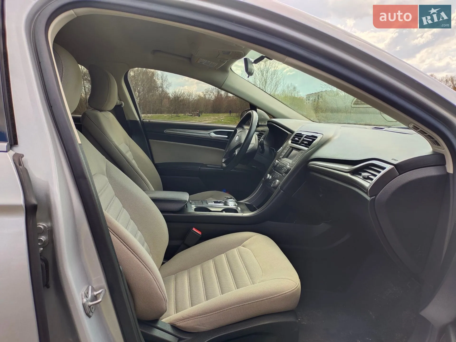 2017 Ford Fusion - мініатюра 19