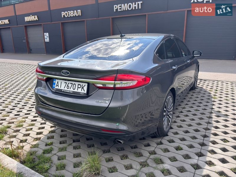 Седан Ford Fusion 2016 в Києві