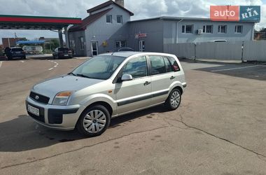 Хэтчбек Ford Fusion 2006 в Чернигове