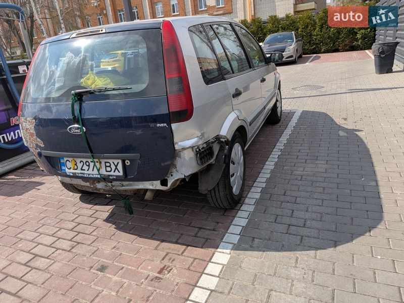 Хетчбек Ford Fusion 2004 в Черкасах