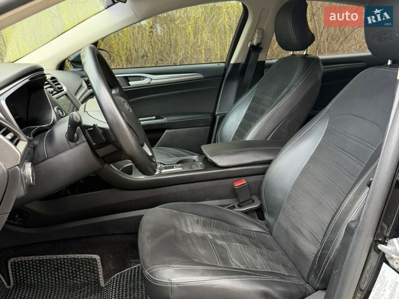 Седан Ford Fusion 2017 в Хмельницькому